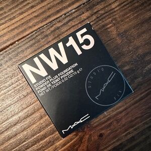 NEW MAC Studio Fix Powder Plus Foundation NW15